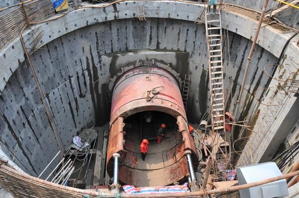 路桥水泥自来水管道清洗施工